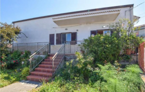 Awesome home in Sant'Agata di Militell with WiFi and 2 Bedrooms, Santo Stefano Di Camastra